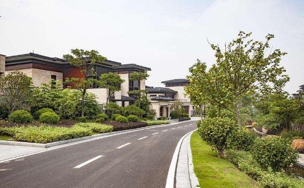 铺装园区柏油沥青路面